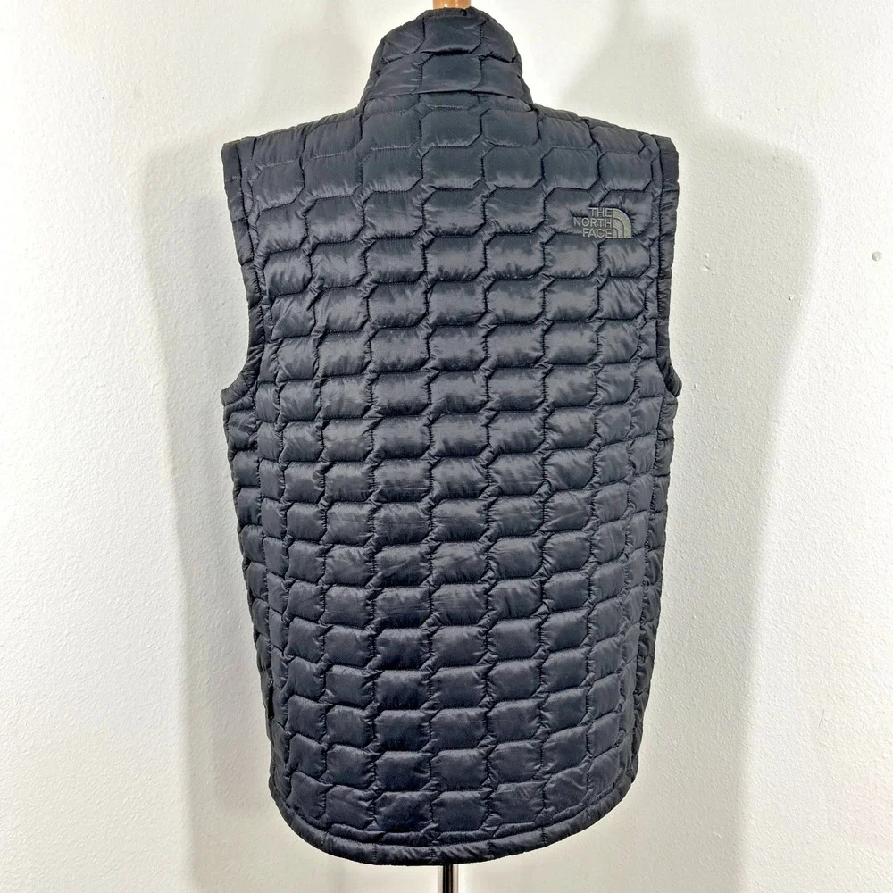 The North Face Thermoball Vest Mens M Black‎ Quilted Puffer Light Outdoor Retro